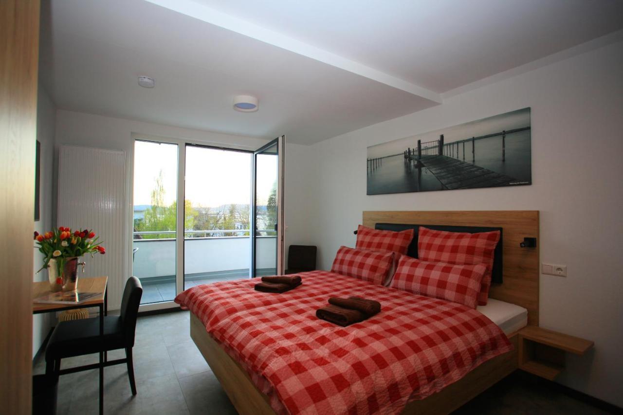 Ueberlinger See-Apartments Apartment 5 Ueber-See ユーバーリンゲン エクステリア 写真